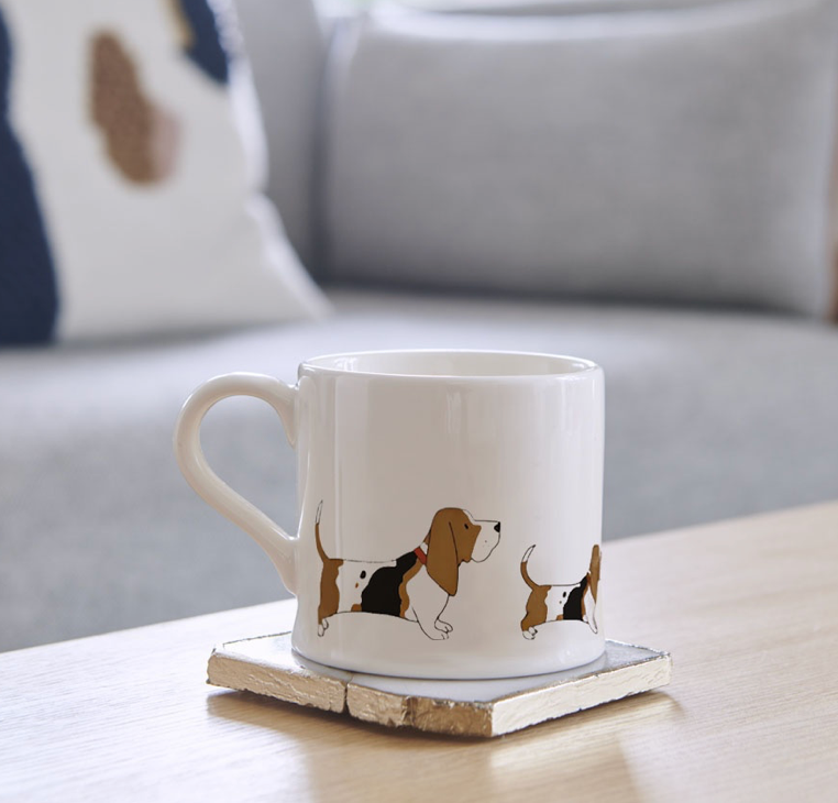 Mischievous Mutts - Basset Hound